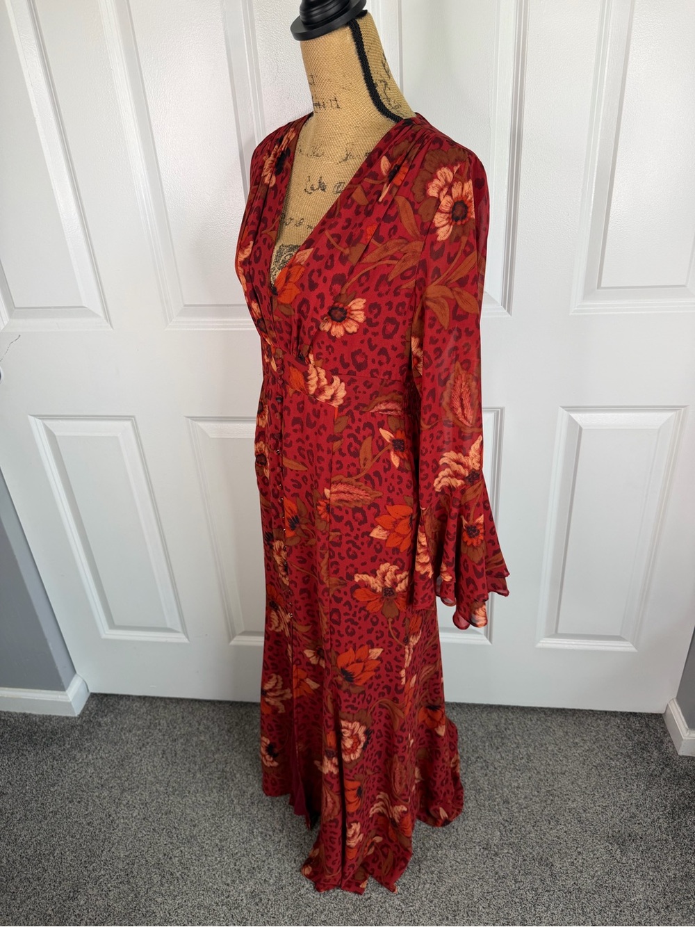 Dress Forum NWT Floral Leopard Print Maxi Dress Size L Boho Romantic - Picture 11 of 17